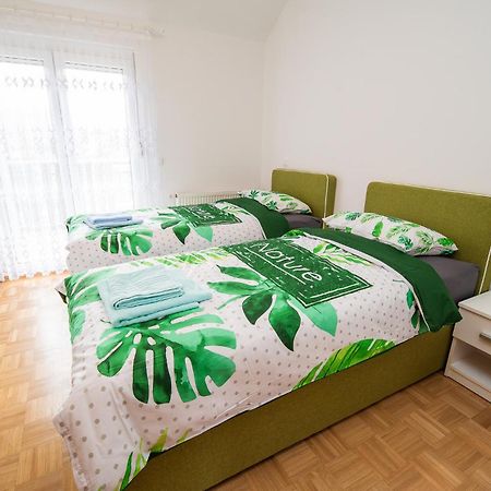 Apartment Zelimlje Škofljica Buitenkant foto
