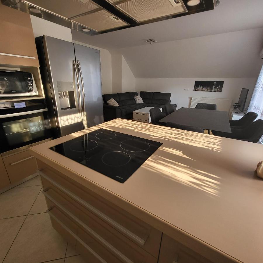 Apartment Zelimlje Škofljica Buitenkant foto