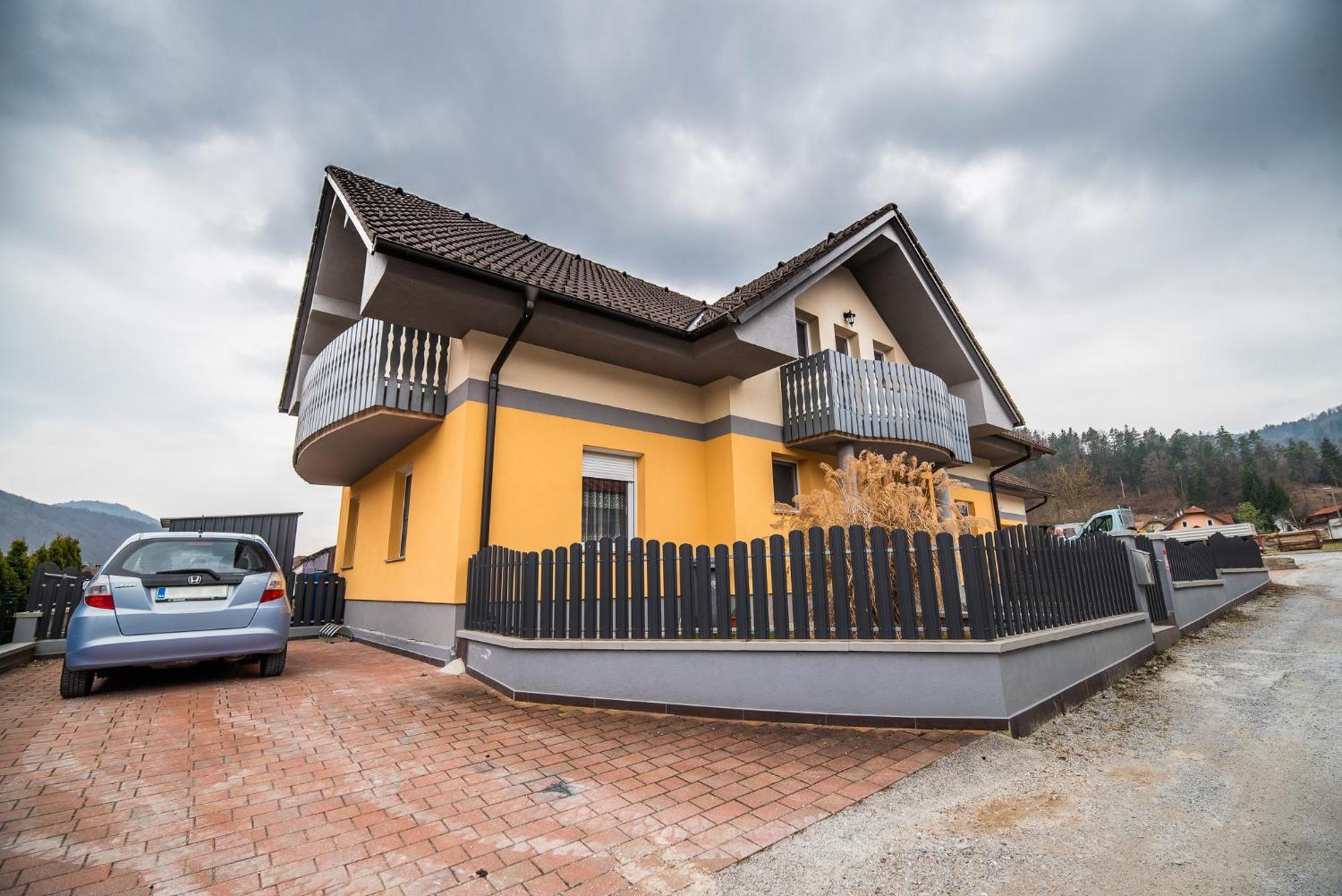 Apartment Zelimlje Škofljica Buitenkant foto