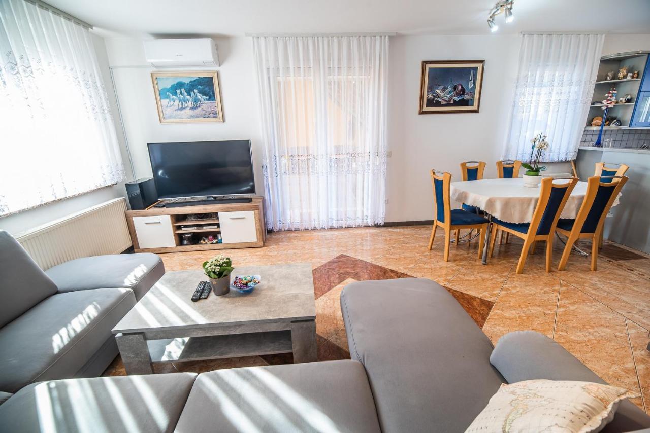 Apartment Zelimlje Škofljica Kamer foto